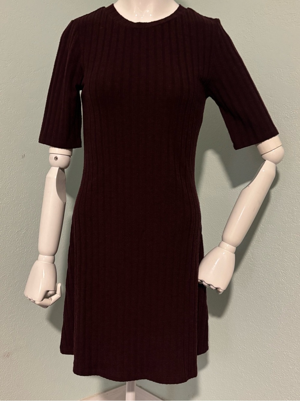 Derek Heart Ribbed Crewneck Mini Dress - Burgundy